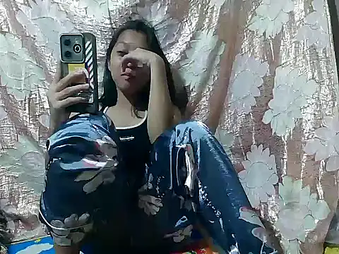 Yours AsianPinayGirl18 online show from May 24, 10:53 am