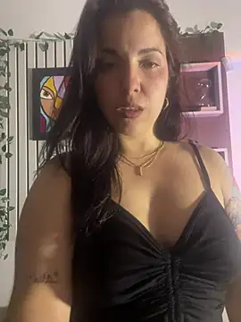 AngeliqueBoyer   online show from July 31, 4:34 am