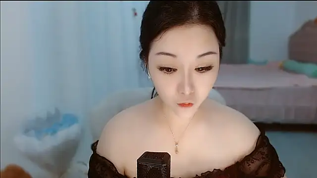 Amy-cnbaby online show from August 8, 2:25 am