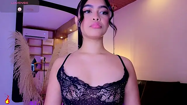 Chloe monroee online show from July 13, 3:53 am
