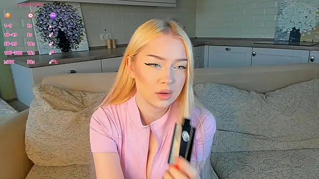 Chanelbayerr online show from July 9, 4:05 am