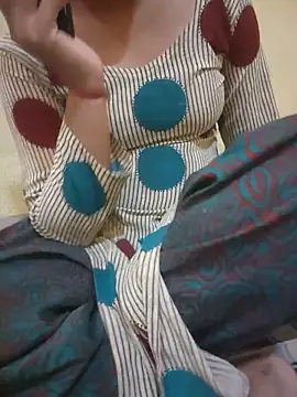 Seema yadav01 online show from June 3, 9:23 am