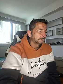 daddy3945 online show from May 11, 2:45 pm