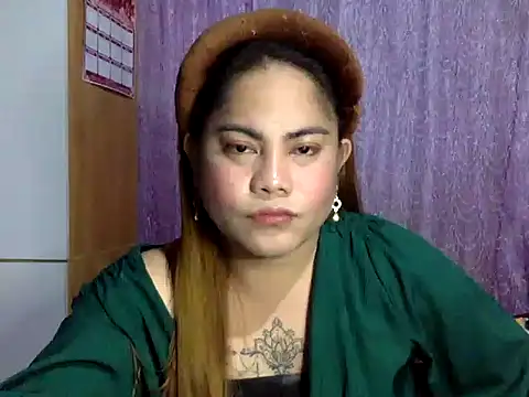 Lucy69-S online show from May 5, 2:58 pm