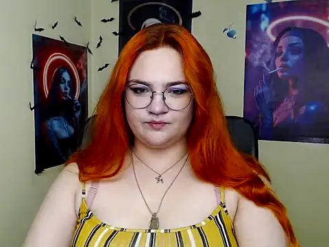 Snapshot of RinaRiii chatting on July 6, 6:10 pm RinaRiii online show from July 6, 6:10 pm