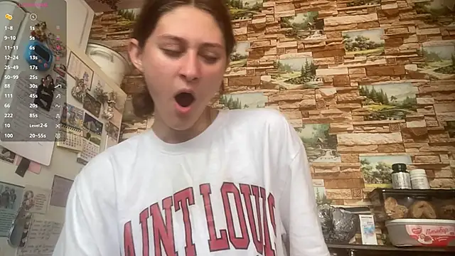 Snapshot of MercySoeder chatting on May 12, 12:24 pm MercySoeder online show from May 12, 12:24 pm