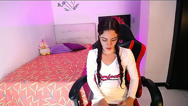 skarlett online show from June 27, 2:05 am