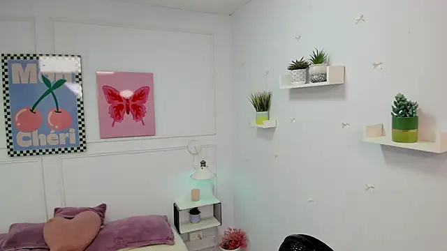 Sharon Adamss online show from July 17, 7:19 pm