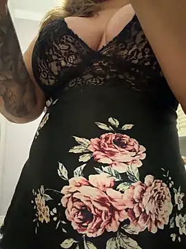 Snapshot of Mariiii_morena chatting on June 22, 9:39 am Mariiii morena online show from June 22, 9:39 am