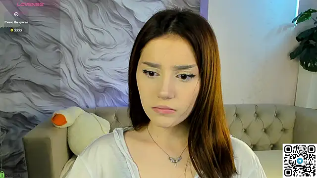 Snapshot of Lonny_Peach chatting on July 31, 3:06 am Lonny Peach online show from July 31, 3:06 am
