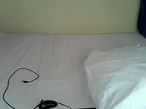lovvelyheers online show from June 8, 9:59 pm