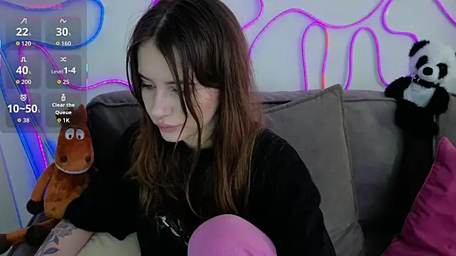 Snapshot of evvaavve chatting on August 8, 3:58 pm evvaavve online show from August 8, 3:58 pm