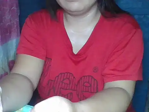 MommyKaye30 online show from July 27, 7:32 pm