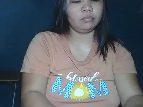 MommyKaye30 online show from August 9, 7:19 pm
