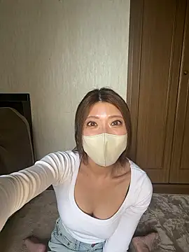 Erika  xx online show from May 8, 5:13 am