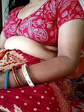 minadixit17 online show from May 17, 6:11 am