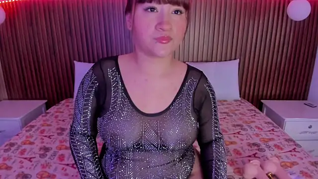 Dafne Evaans online show from June 2, 12:29 pm
