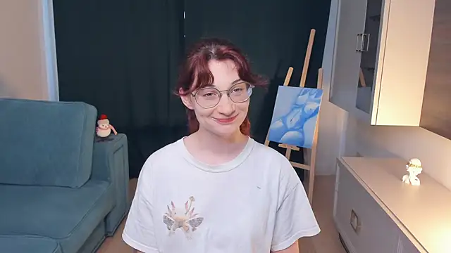 Snapshot of ElaNaecker chatting on May 15, 10:00 am ElaNaecker online show from May 15, 10:00 am