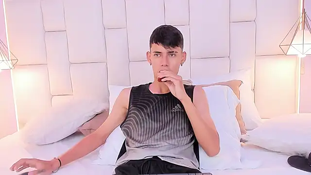 JacobFerrer online show from May 12, 5:32 pm
