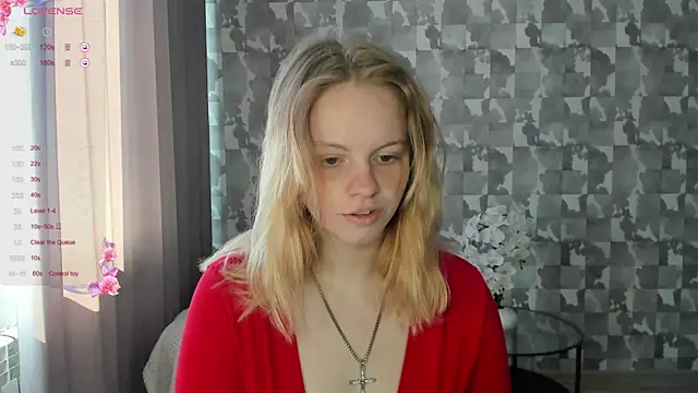 L aura online show from May 5, 6:43 am