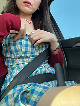 Zara ZZ online show from May 5, 8:22 am