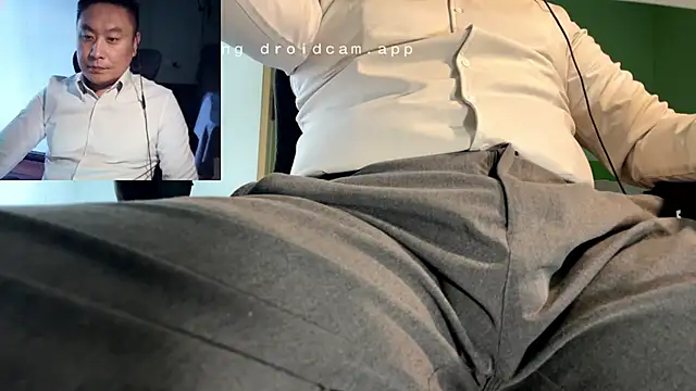 Snapshot of mrcake666 chatting on June 5, 6:52 am mrcake666 online show from June 5, 6:52 am
