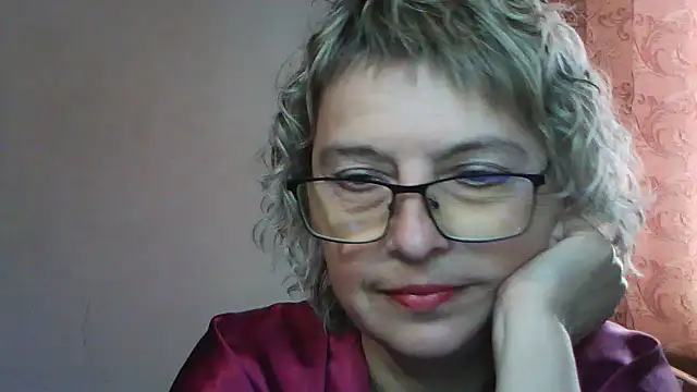 ElizabethGorden online show from June 15, 5:42 am