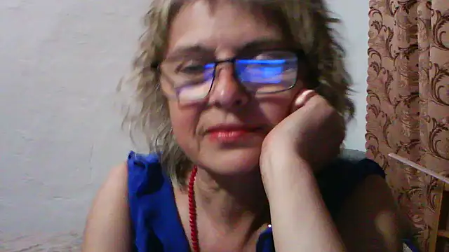ElizabethGorden online show from June 27, 7:08 pm