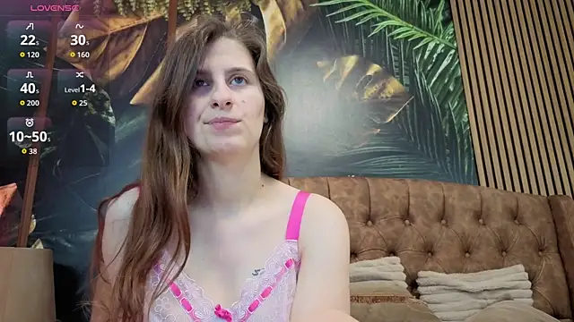 Ariel  Frost online show from May 13, 3:04 am