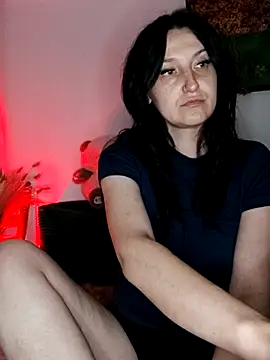 Goddessm00n1 online show from May 24, 7:30 pm