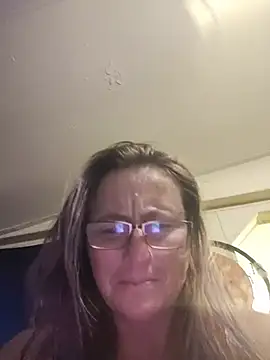 Queenle91 online show from May 15, 11:01 pm