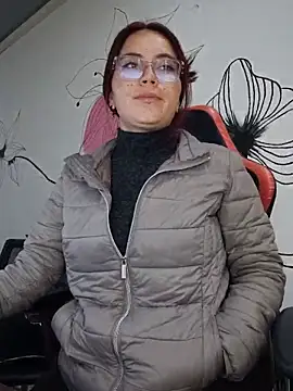 Snapshot of marita_ chatting on May 18, 1:28 pm marita online show from May 18, 1:28 pm