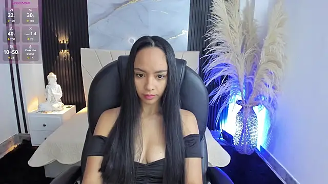 Snapshot of Selene-Diior chatting on May 9, 11:48 am Selene-Diior online show from May 9, 11:48 am