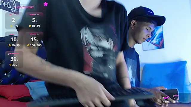 Santiago And Mick online show from July 4, 6:58 pm