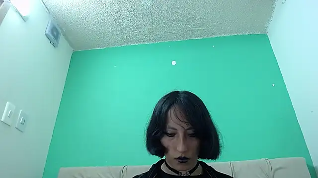 amoremerchmar online show from June 17, 3:09 am