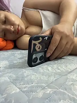 Lyly damdang online show from May 17, 1:58 am