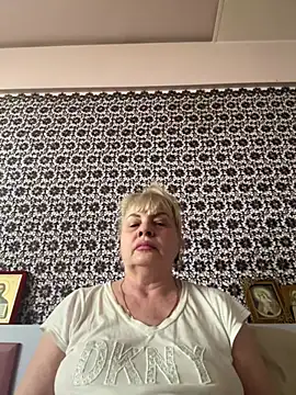 Snapshot of AnastasiaGrey777 chatting on June 10, 5:28 am AnastasiaGrey777 online show from June 10, 5:28 am
