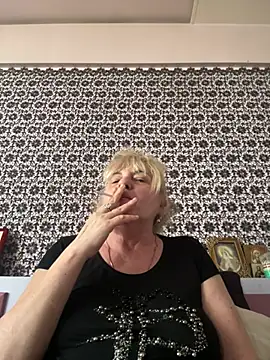 AnastasiaGrey777 online show from July 28, 3:21 pm