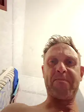 Marcin43w online show from May 15, 8:05 pm