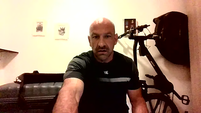 Snapshot of oFg3H5Dj chatting on June 13, 9:35 pm oFg3H5Dj online show from June 13, 9:35 pm