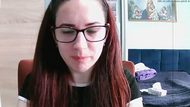 EmilyHotAngel online show from May 11, 9:04 am
