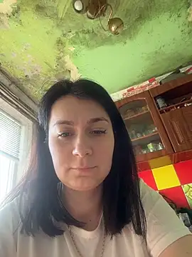 MissElya online show from May 8, 1:05 pm