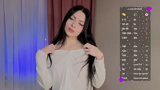 Snapshot of selena_riott chatting on May 24, 12:59 am selena riott online show from May 24, 12:59 am