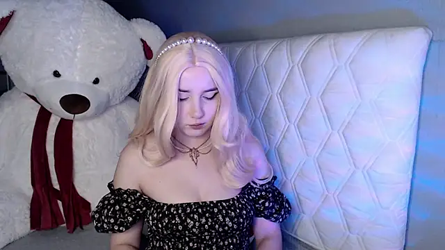 EFFIWHIITE online show from May 15, 8:49 pm