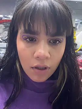 Snapshot of Bell_Mariny chatting on June 2, 12:51 pm Bell Mariny online show from June 2, 12:51 pm
