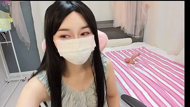 Snapshot of hyorin2 chatting on July 3, 10:43 am hyorin2 online show from July 3, 10:43 am