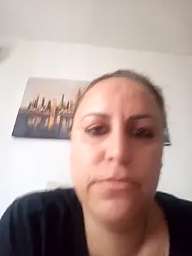 Sanela290590 online show from May 11, 8:20 am