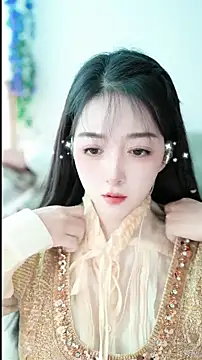 singer-wenwan online show from May 9, 6:51 am