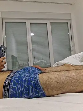 kurdishboy69 online show from June 8, 11:05 pm