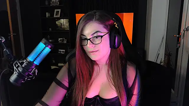 AvaKayley online show from May 14, 12:06 am